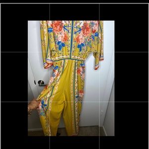 Cute colorful Romper Size S